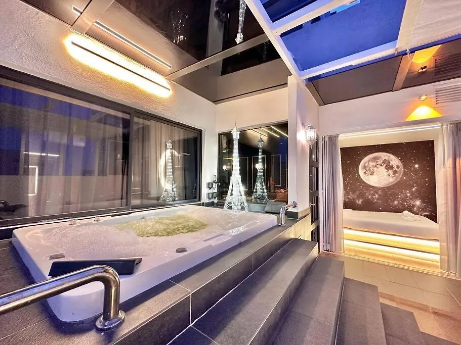 Mw Imperio Residence 2Bedroom Sea View Private Jacuzzi Villa Malacca Apartamento